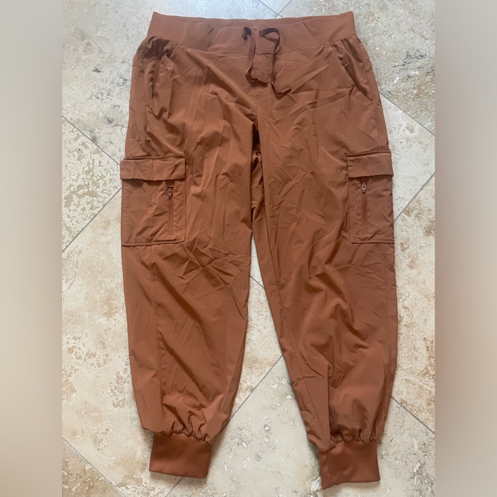Workout pants